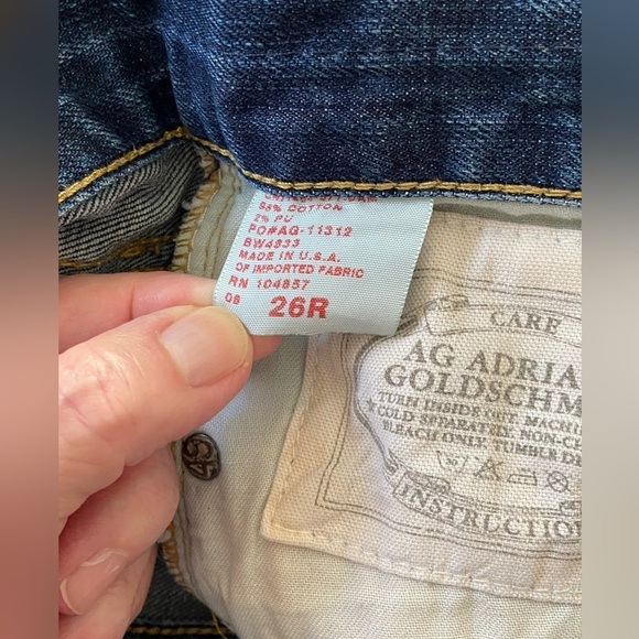 AG Adriano Goldschmied Distressed Ankle Cropped Jeans​ Size 26R - Picture 5 of 16